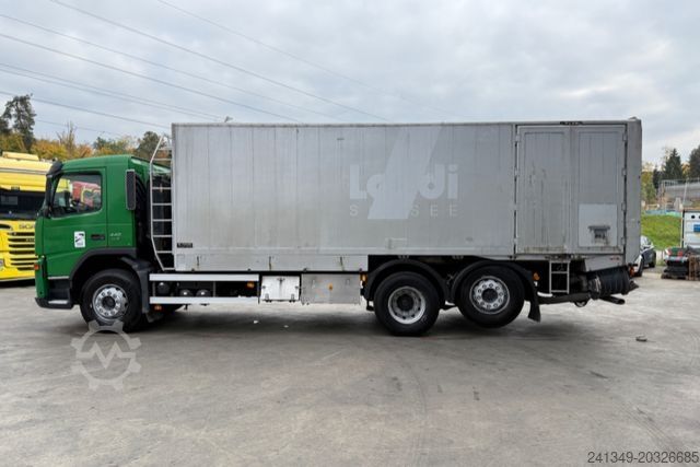 Speciale doeleinden vrachtwagen VOLVO FM-440 6x2 Getreidekipper