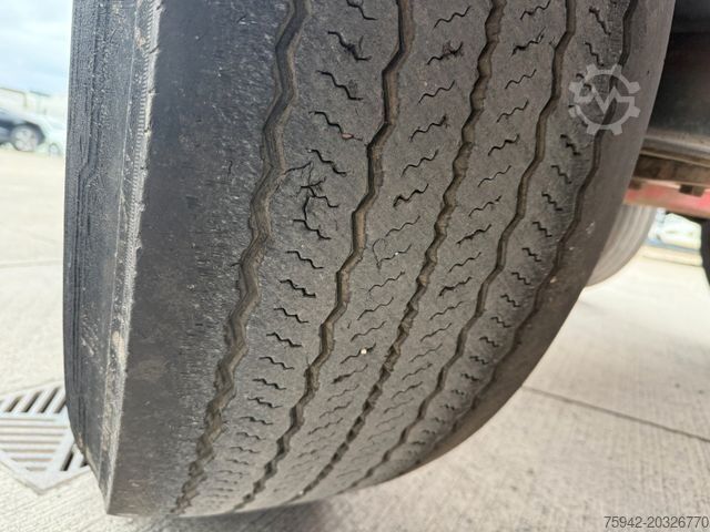 Wissellaadbak oplegger  MAFA KIPPCHASSIS 20