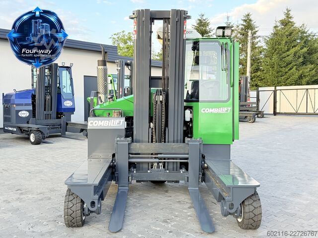 Empilhadeira multidirecional Combilift C4500 DIESEL TRIPLEX 6000 POSITIONER