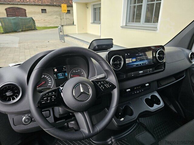 Fourgon Mercedes-Benz Sprinter 317 CDI Automatik 9G Koffer LED sofort
