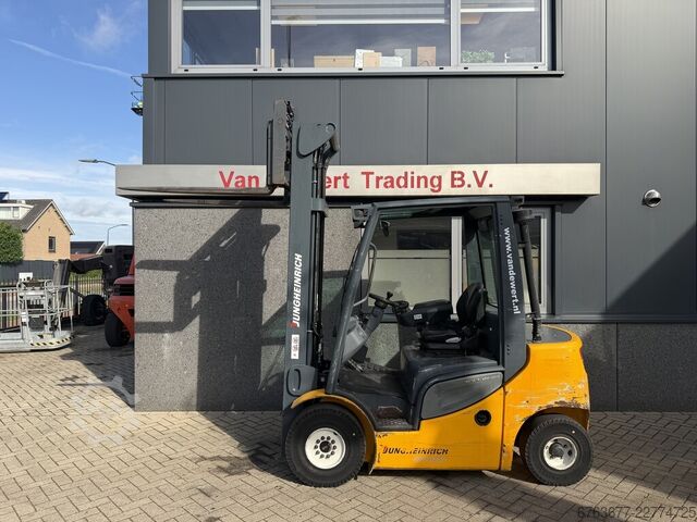 Jungheinrich DFG425S, maszt duplex 4350 mm, wolny skok (freelift), przesuw boczny (sideshift), pozyc JUNGHEINRICH DFG425S duplo435 freelift sideshift vorkversteller 6400uur 2012