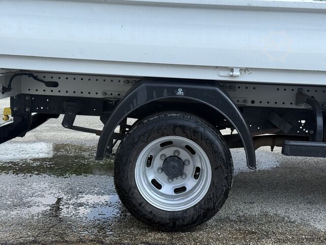 Wywrotka dostawcza Iveco DAILY 35-160