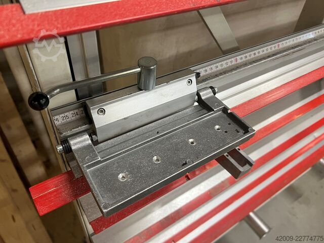 Sega verticale per pannelli Striebig Standard II TRK 6224