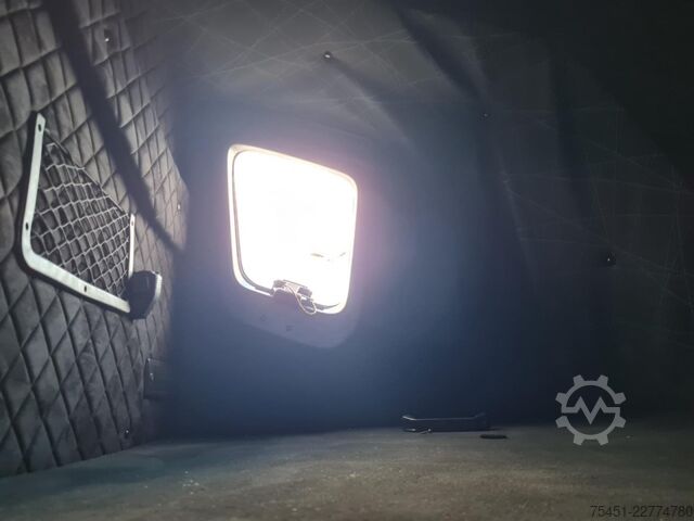 Furgoneta caja Renault Master 35 Koffer AG LBW