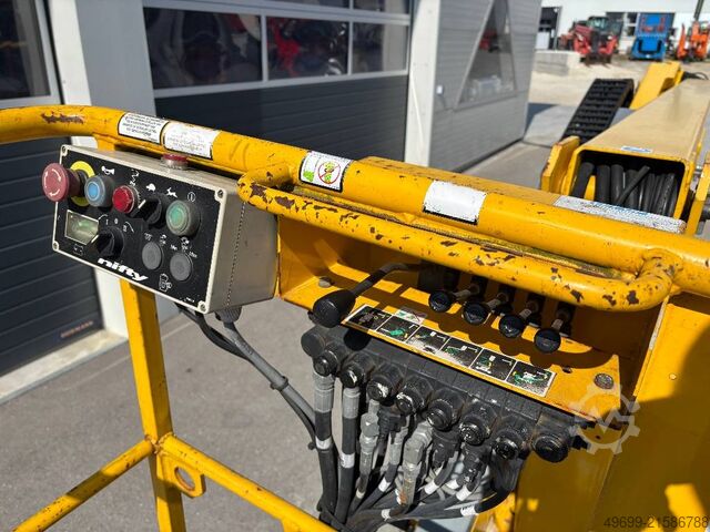 Plataforma de trabajo telescópica articulada Niftylift HR 12 NE 12,1m Gelenk-Teleskop-Arbeitsbühne