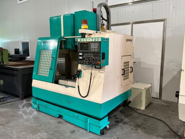 Centro di lavorazione DAHLIH MCV-720