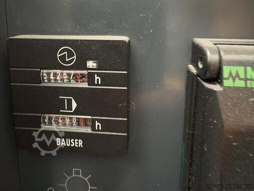 Universal bearbejdningscenter DECKEL MAHO DMU 50 eVo Linear