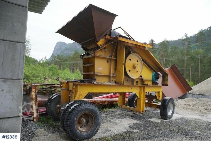 Puinbreker Svedala P 7550-125 jaw crusher w / electric motor and new