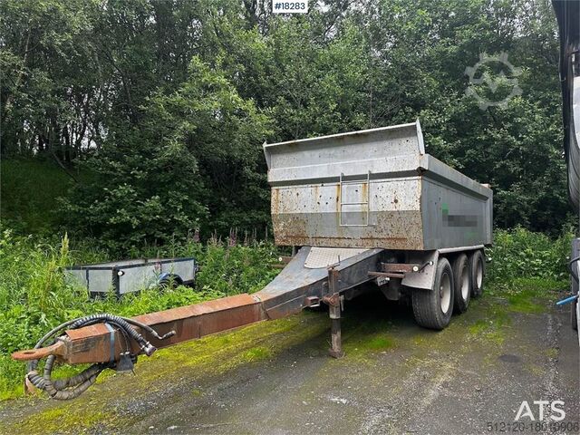 Kipper Nor-Slep 3 axle triple trailer.