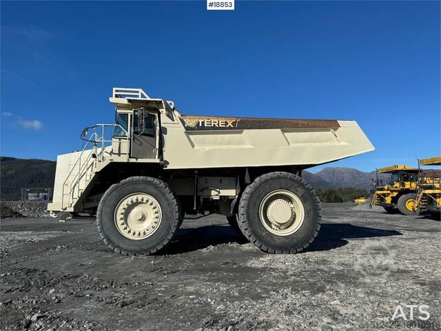 Camion basculant Terex TR 100.