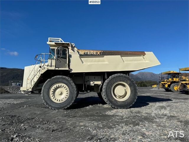 Camion basculant Terex TR 100.