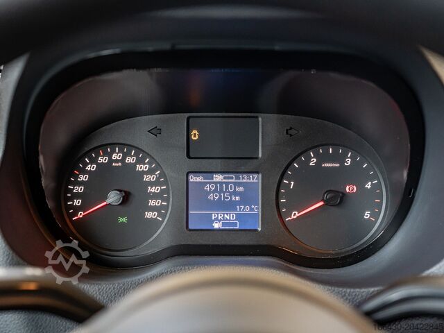 Panelová dodávka Mercedes-Benz Sprinter 315 CDI Kasten L2H2 AHK Stdhz. Navi