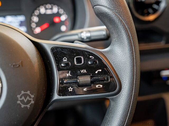 Panelová dodávka Mercedes-Benz Sprinter 315 CDI Kasten L2H2 AHK Stdhz. Navi
