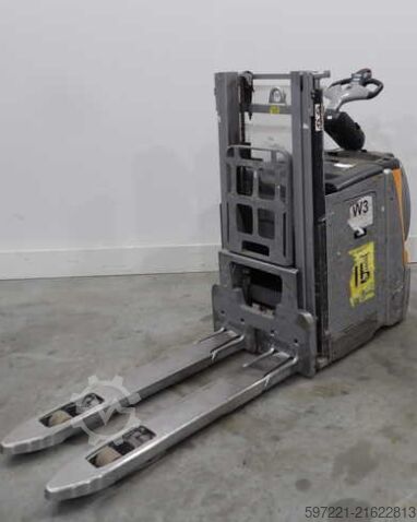 Pallet Stackers Still EXDSF20