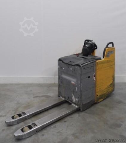 Electric Pallet Trucks Still EXH-S20