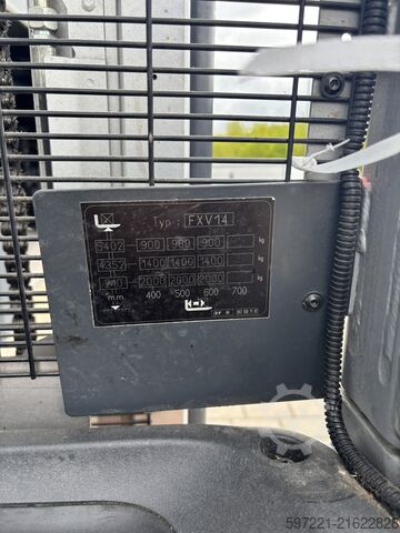 Impilatori per pallet Still FXV14