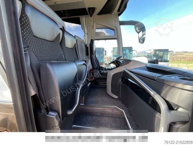 Motor coach MERCEDES-BENZ Tourismo 15 RHD/515/Travego/Cityliner/R07