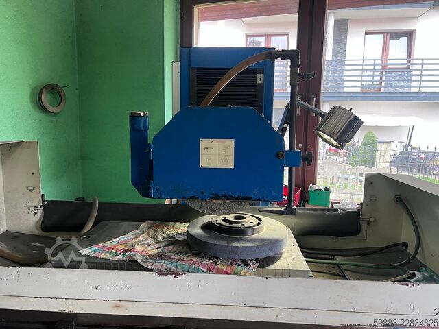 Mașină de rectificat plană Knuth HFS 4080VC