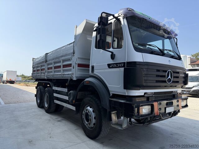 Basculantă Mercedes-Benz SK 2538K 6x4 Kipper 14cbm Manualgetriebe