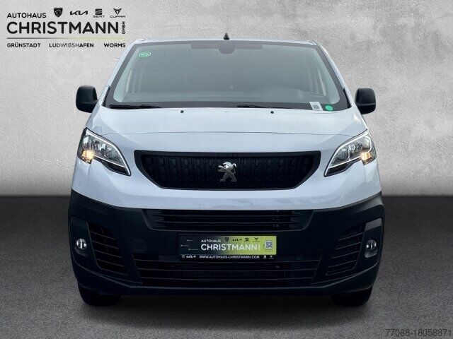 Panelová dodávka Peugeot Expert Kasten Standard Elektromotor *ConnectNav-Paket* *Worksite-Paket* *Visibility-Paket*