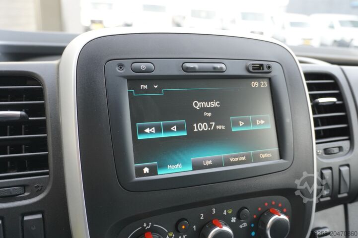 Bestelbus Renault Trafic 2.0 dCi 120PK EURO 6 - Airco - Navi - Cr...