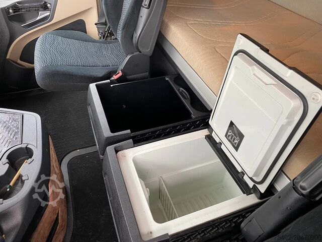 Standard-SZM Mercedes-Benz Actros 1942 / Streamspace / NL-Truck