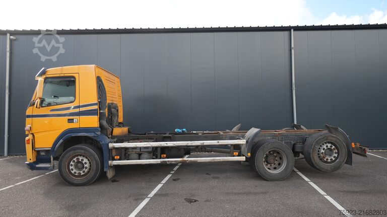 Fahrgestell mit Fahrerhaus Volvo FM 9/340 6X2 Chassis truck
