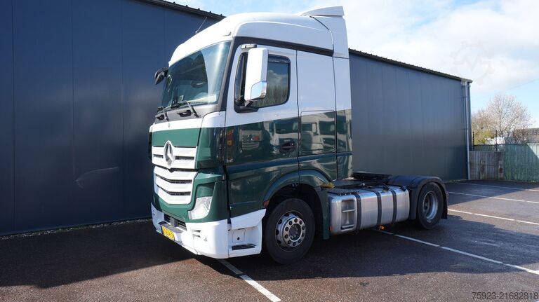 Substâncias perigosas Mercedes-Benz Actros 1942 tractor unit