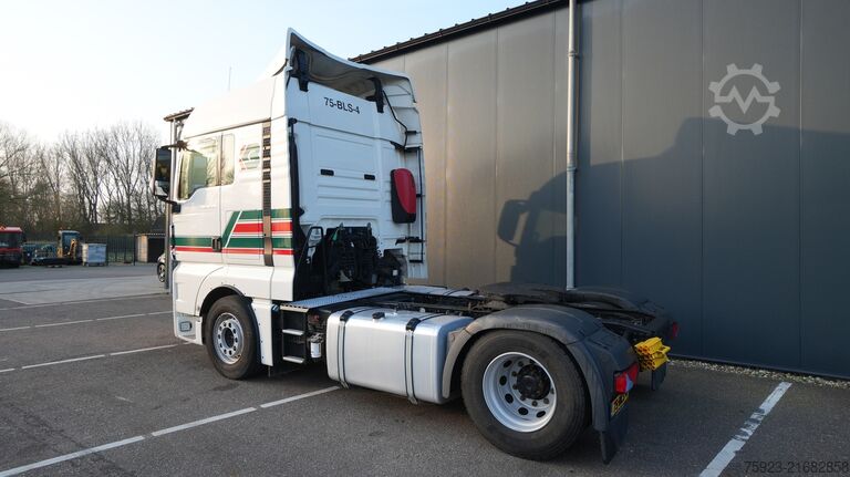 Standard-SZM MAN TGX 18.420 tractor unit 568.600KM