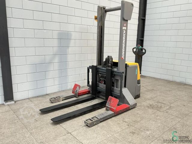 Stapelaar Jungheinrich EJC B31