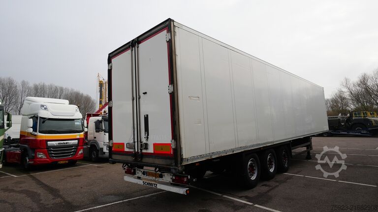Trasporto refrigerato/congelato Schmitz Cargobull Refrigerated trailer