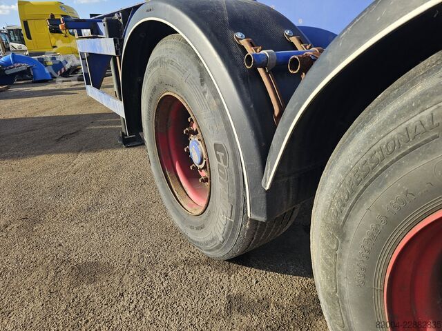 Containervervoer MKF METALLBAU CS 20 / STEEL SUSPENSION/ ROR DRUM.