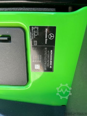 Dobozos furgon MERCEDES-BENZ Sprinter 317 LANG 9G-TRONIC TOTWINKEL 360°KAMERA