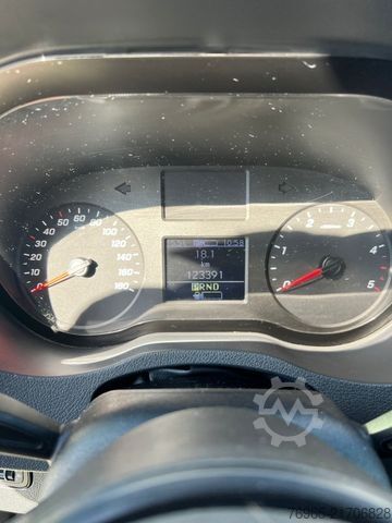 Dobozos furgon MERCEDES-BENZ Sprinter 317 LANG 9G-TRONIC TOTWINKEL 360°KAMERA