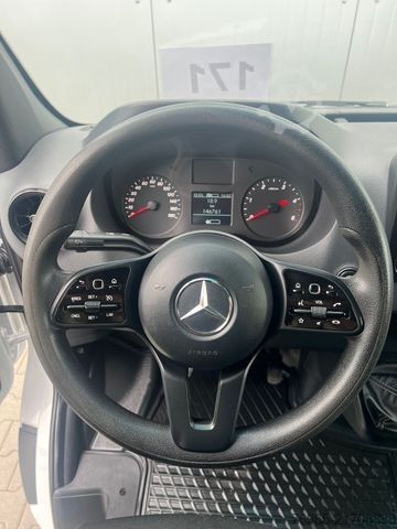 Dubă cu acoperiș înalt MERCEDES-BENZ Sprinter 314 6G KLIMA NAVI MBUX KAMERA 3SITZ AHK