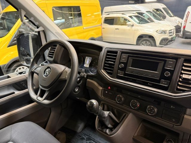 Dobozos furgon VOLKSWAGEN Crafter Kasten L2-H2 Klima AHK 3,0T Garantie