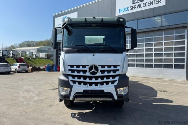 Betonszállító teherautó MERCEDES-BENZ Arocs 3248 8x4 Cifa 9m3