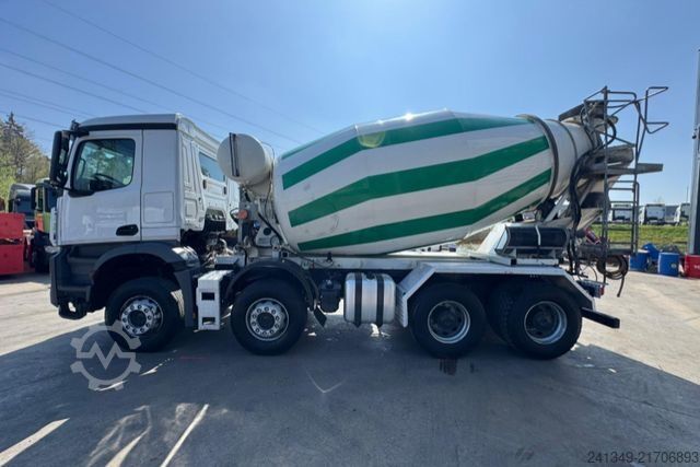 Betonszállító teherautó MERCEDES-BENZ Arocs 3248 8x4 Cifa 9m3