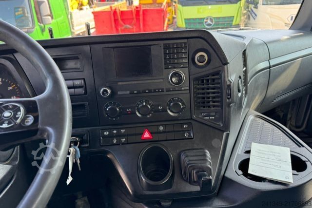 Betonszállító teherautó MERCEDES-BENZ Arocs 3248 8x4 Cifa 9m3