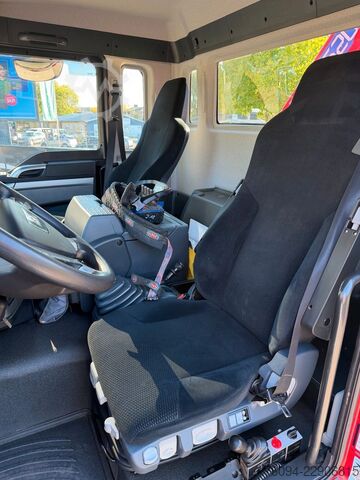 Üç taraflı damperli kamyon MAN TGS 28.440 6x4-4 ALLRAD KRAN 16m KIPPER
