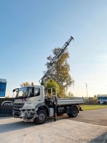 Auto-dizalica montirana na kamionu MERCEDES-BENZ Axor 1833 4x2 Kipper Kran 13m FUNK AHK