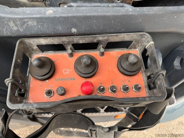 Autočerpadlo na beton SCANIA P370 6x4 Liebherr THP140H 24 M4 XH Betonpumpe