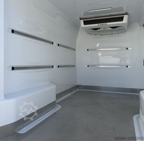 Van Peugeot Boxer coibentato Lamberet