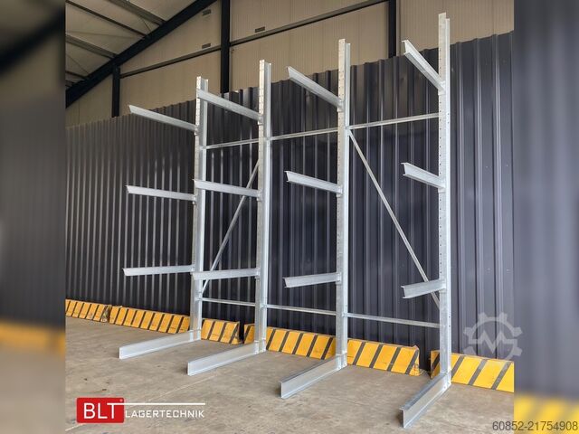 Konzolni regál ca. 4,02 lfm. Kragarmregal H: 416 cm T: 137 cm , 750 kg/Arm , 4 Lagerebenen