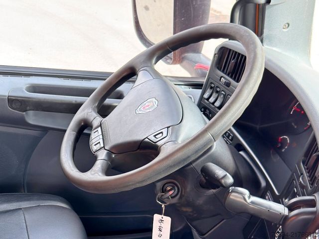 Tipper truck SCANIA P360 Kipper * 8x4 * TOPZUSTAND !