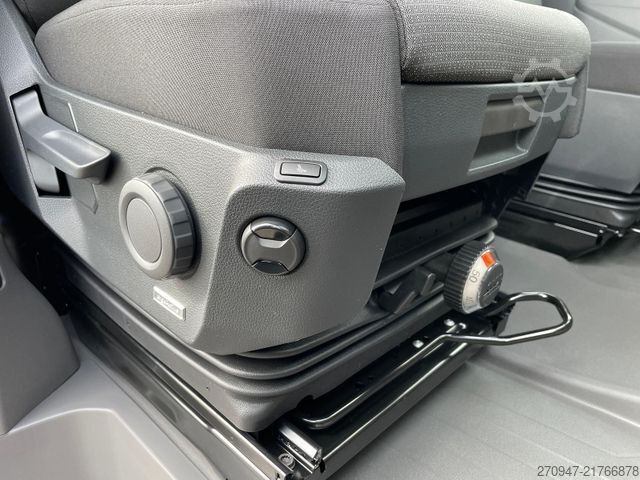 Panel van MAN TGE 3.180 L3H3 Kasten 4x4 STANDHZ ACC LENKRADHZ