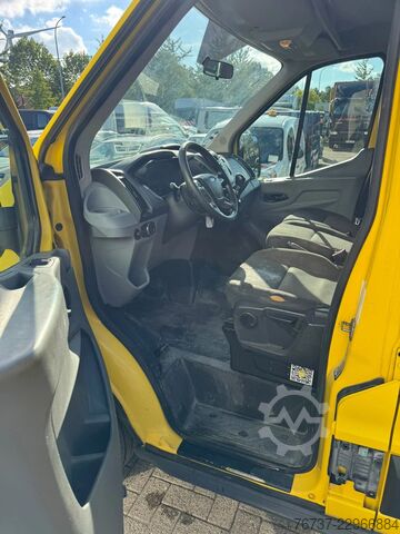 Πλατφόρμα van διπλής καμπίνας Ford Transit **AIRCO-114KW**