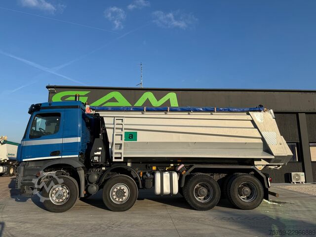 ανατρεπόμενο φορτηγό Mercedes-Benz Arocs 4145K Kipper 20cbm 8x4 40Ton Euro6