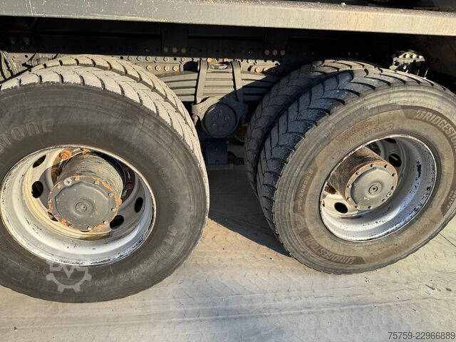 ανατρεπόμενο φορτηγό Mercedes-Benz Arocs 4145K Kipper 20cbm 8x4 40Ton Euro6