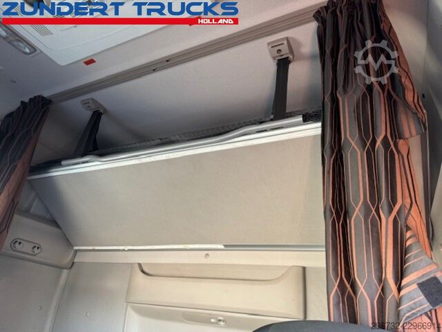  DAF XF 450 SUPERSPACECAB, STANDCLIMA, 2 TANKS